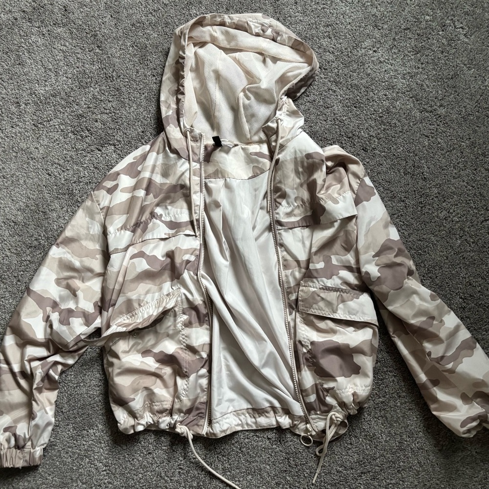 H&M Womens Camouflage Hooded Jacket
